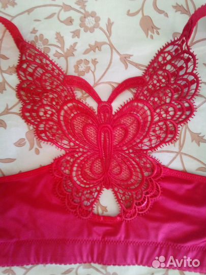 Бюстгалтер новый