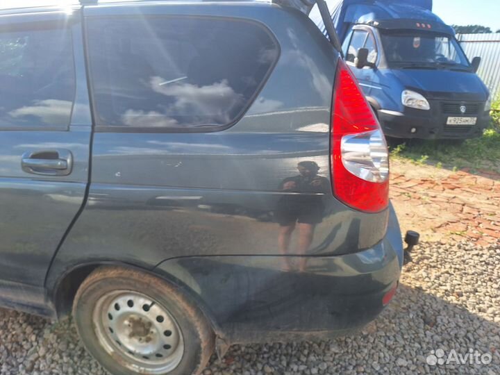 Ваз Приора универсал LADA Priora 1.6 МКПП