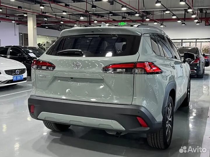 Toyota Corolla Cross 2.0 CVT, 2022, 24 000 км