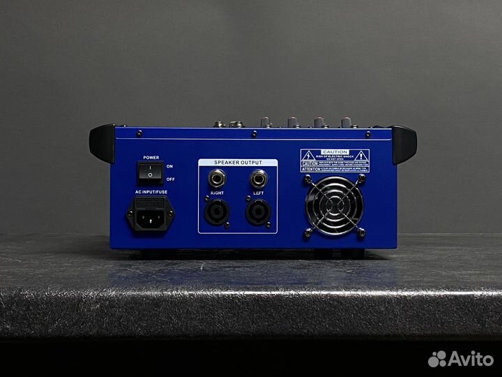 Активный микшерный пульт Yamaha PMX-402D USB