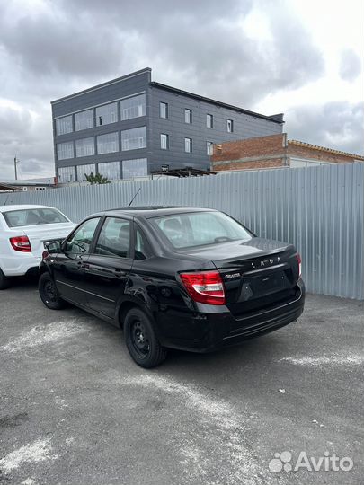 LADA Granta 1.6 МТ, 2024, 5 км