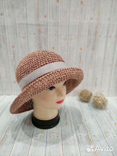 Шляпа женская соломенная