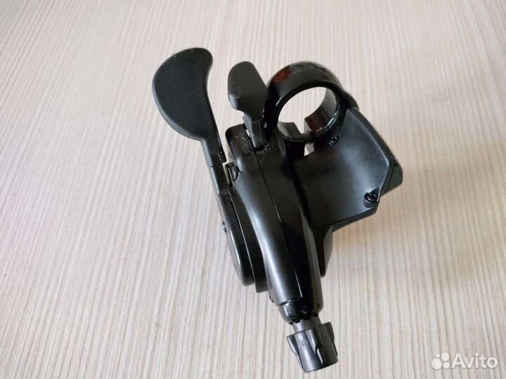 Манетка Microshift (левая, 3 скорости)