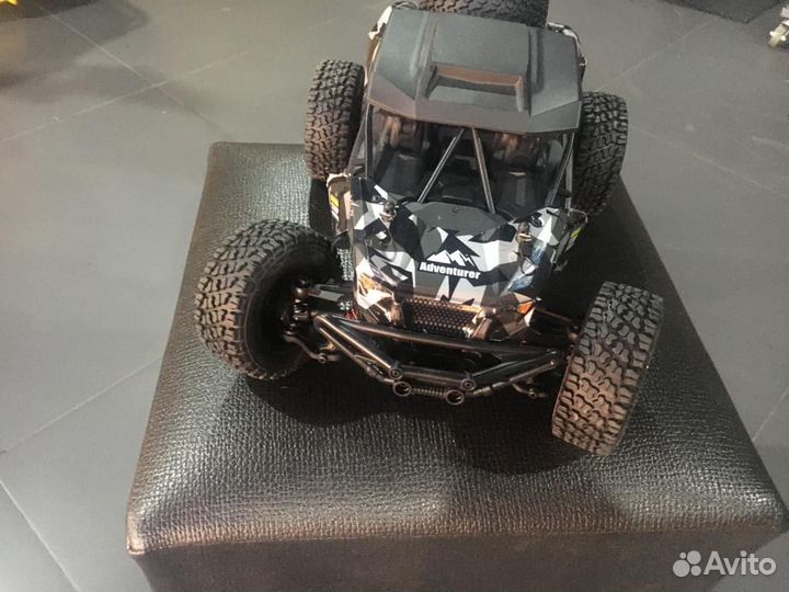 Багги на пульте управления