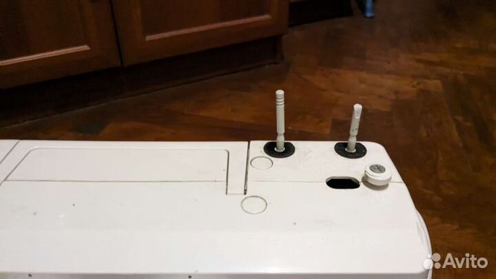 Швейная машина elna 1001 под ремонт / на запчасти