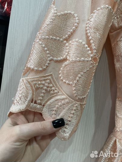 Платье персиковое 42-44