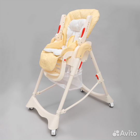 Стульчик для кормления со столиком на колесах