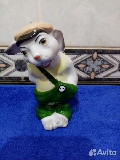 Статуэтки фарфоровые