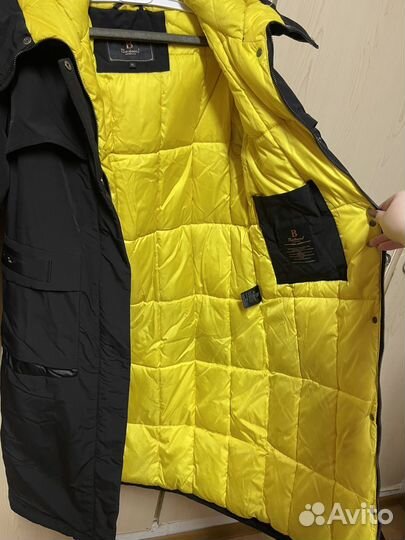 Пуховик женский