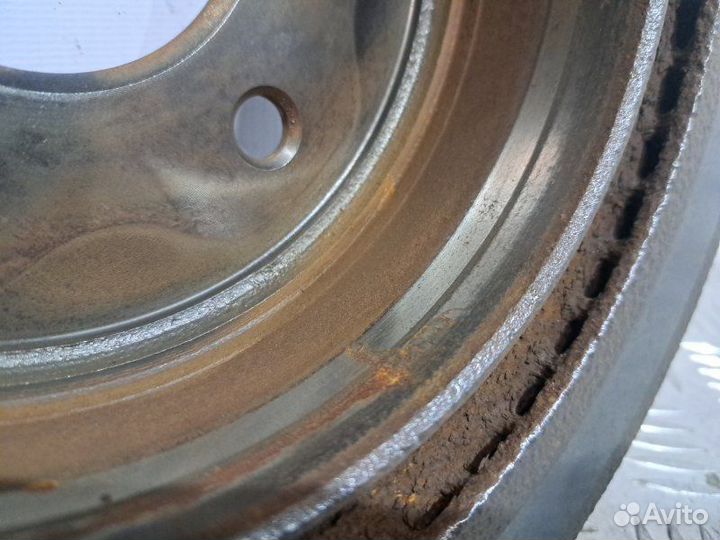 Диск тормозной задний Nissan X-Trail TNT31 2.5