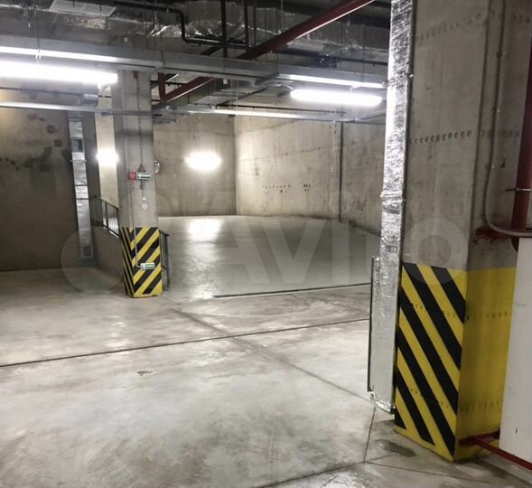 Машиноместо, 17 м²