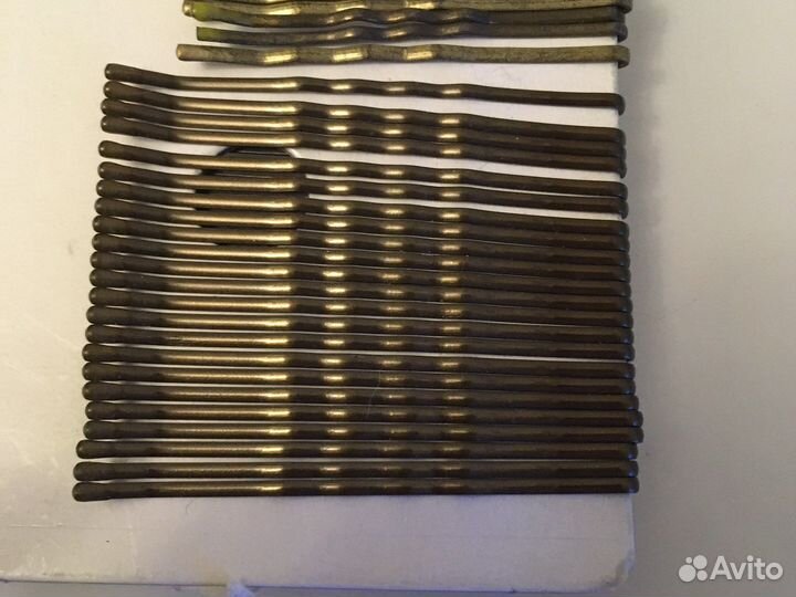 Шпильки, невидимки для волос