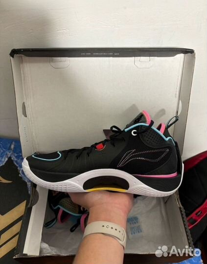 Баскетбольные кроссовки Li-ning Wade Shadow 5