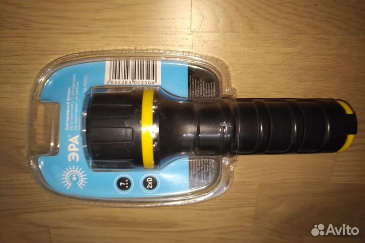 Фонарик на батарейках