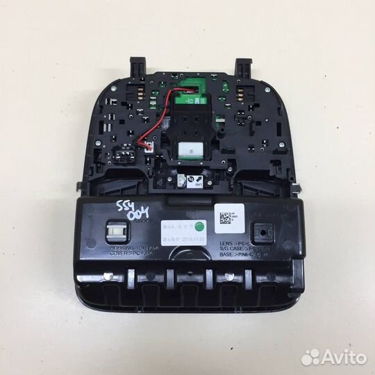 Б/У Б/У Плафон салонный 92810D4070WK92810D4070