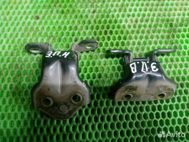 Петля двери задняя правая Hyundai Sonata EF G4GC