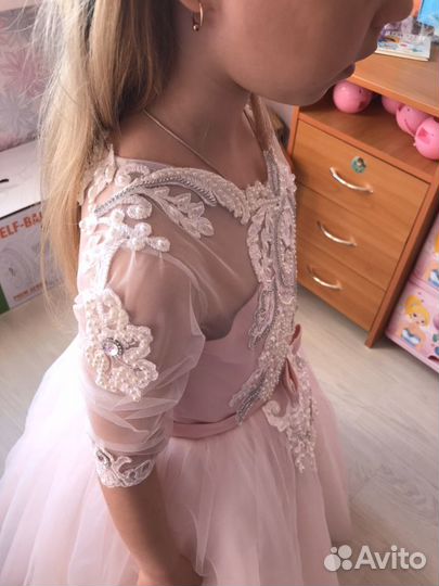 Продам платье