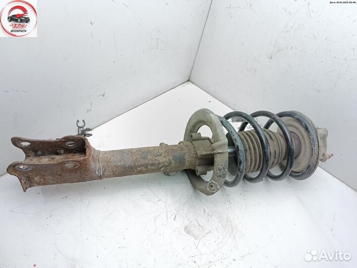 Стойка подвески передняя правая б/у Mercedes W168 (A)