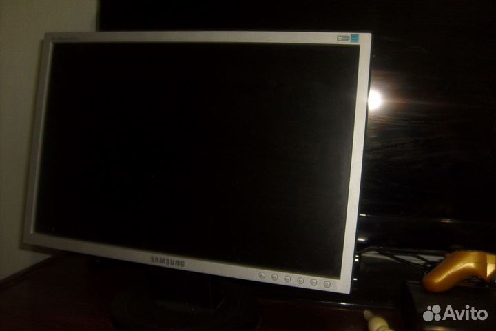 Монитор для компьютера 27