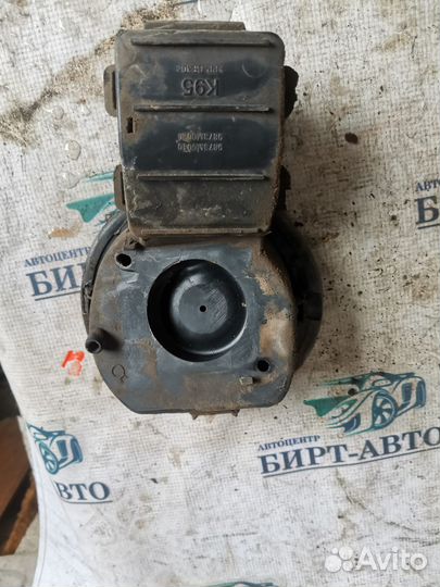 Лючок бензобака Renault Megane III (2008—2014)