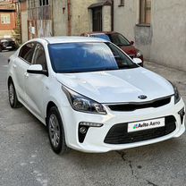 Kia Rio 1.6 AT, 2019, 129 000 км, с пробегом, цена 1 100 000 руб.