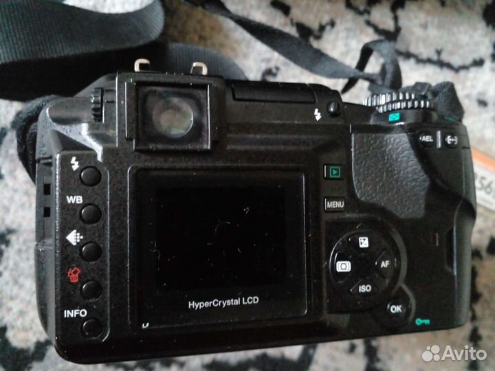 Зеркальный фотоаппарат Olympus E300