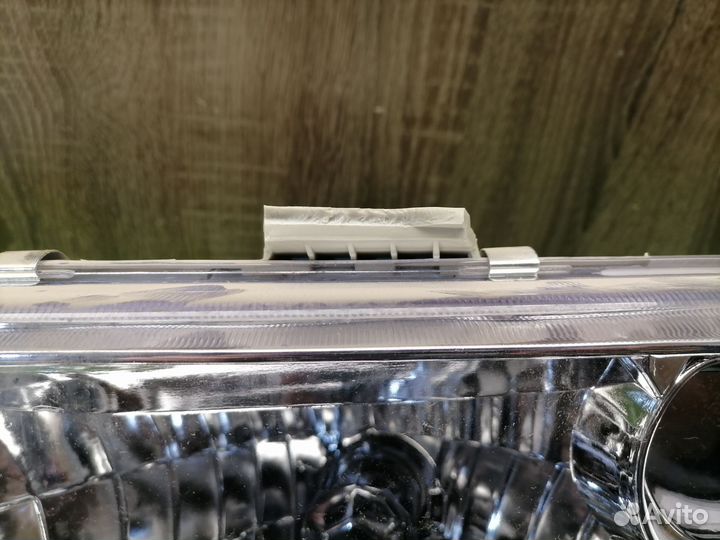 Фара передняя левая foton