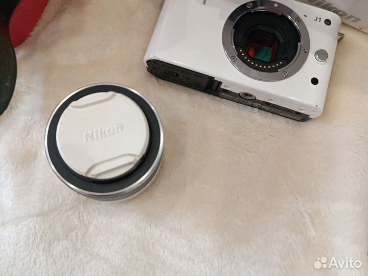 Фотоаппарат Nikon1 j1