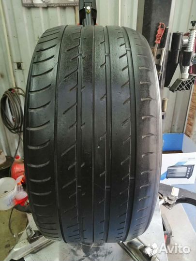 Toyo H19 295/35 R21