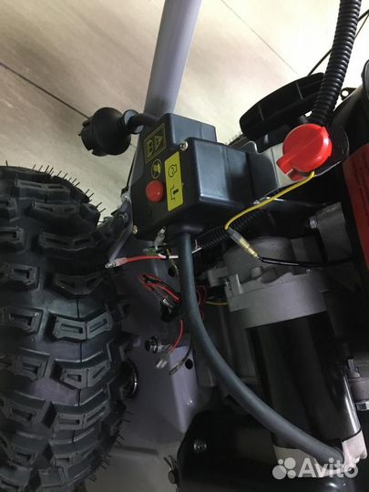 Снегоуборщик huter SGC 6000 в Хабаровске