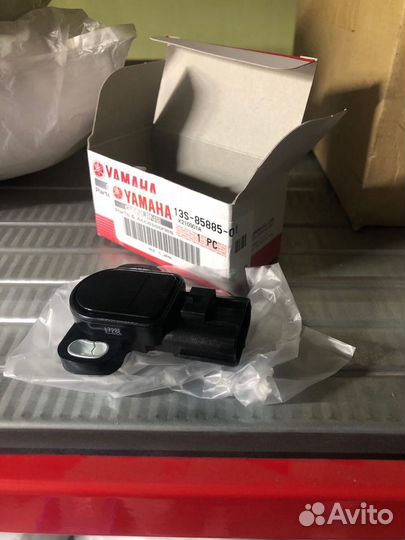 Датчик положения дроссельной заслонки Yamaha