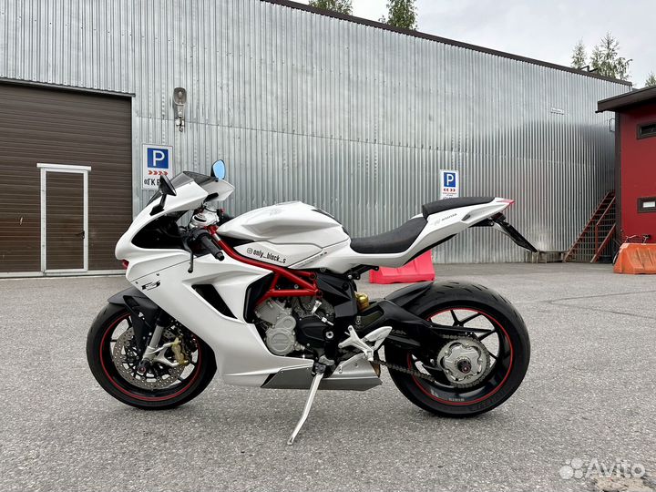 MV Agusta F3