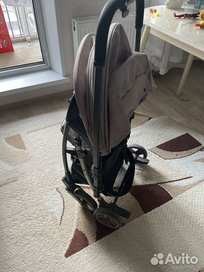 Коляска складная