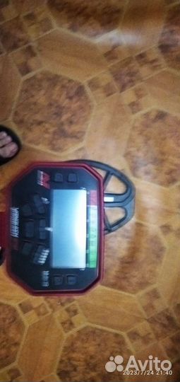 Металлоискатель vanquish 540