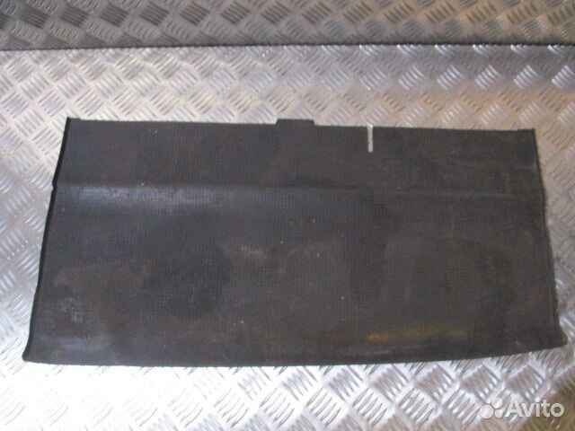 Коврик верхний левой ниши Scania 1366291