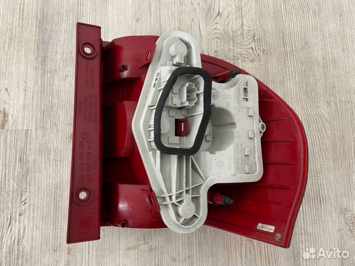 Фонарь задний правый Skoda Yeti 5L 2010-2013