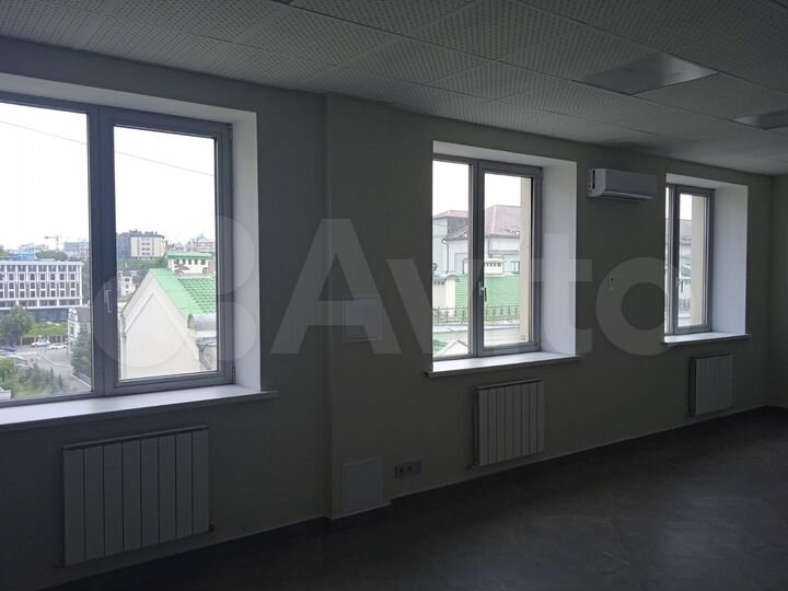 Сдаю блок-офис в центре, 323м²