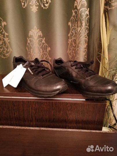 Кроссовки Reebok лето 41 р-р