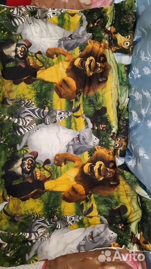 Одеяло и постельное