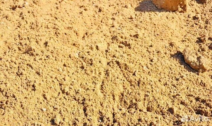 Песок с доставкой от 5-15 тонн