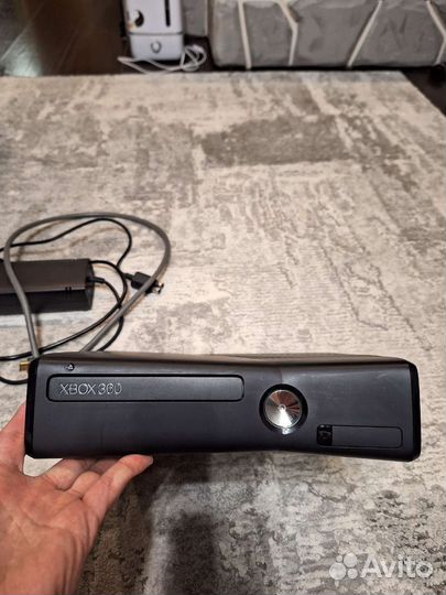 Xbox 360 с играми