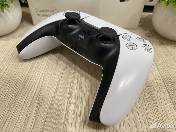 Геймпад DualSense PS5 белый оригинал