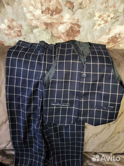 Костюм-тройка для мальчика