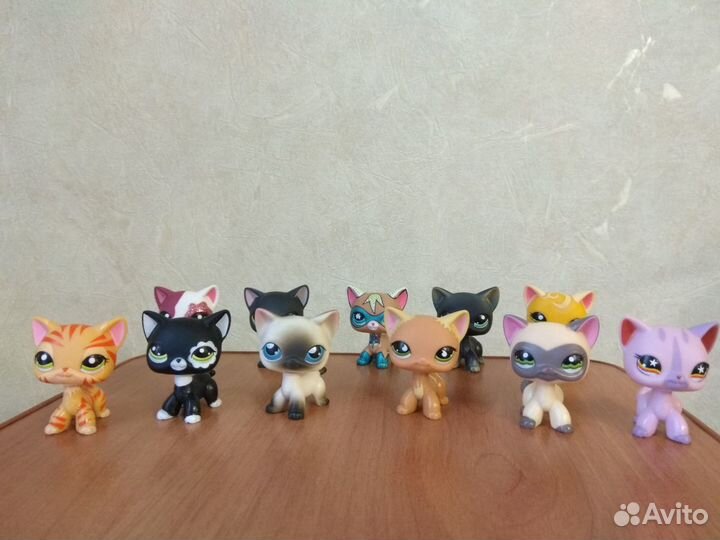 Стоячки LPS 23 шт. Кошки лпс