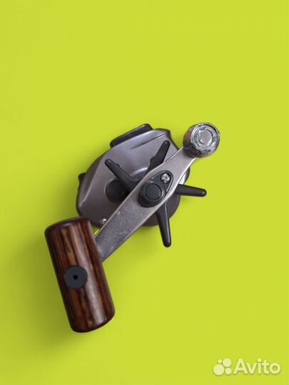 Daiwa S250 катушка мультипликаторная кастинговая