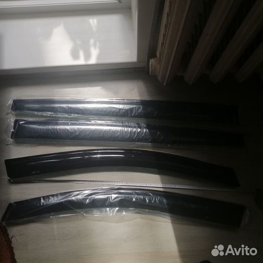 Молдинги Ветровики SkyLine