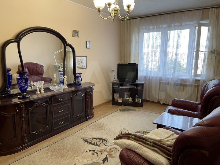 Комната 18 м² в 3-к., 9/10 эт.