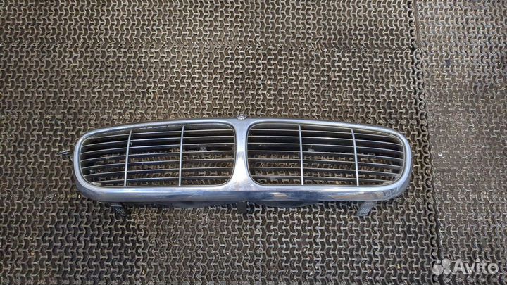 Решетка радиатора Jaguar XJ 2003–2008, 2006