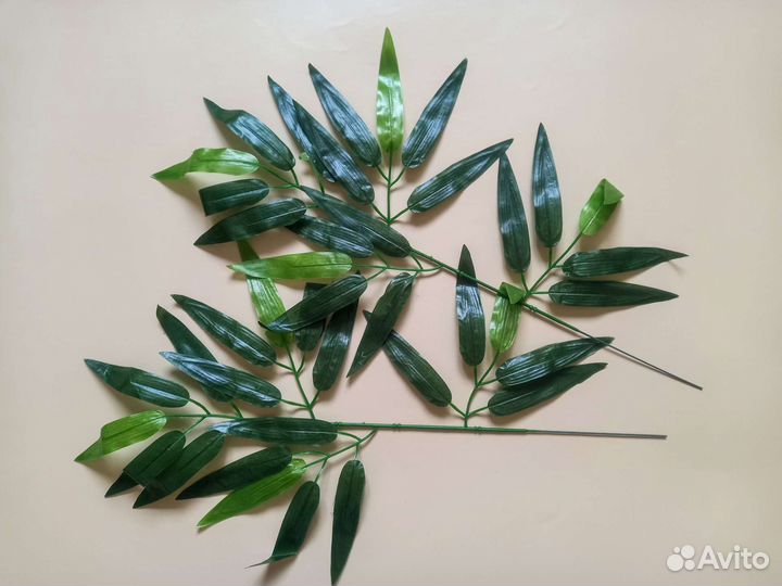 Искусственные листья бамбука