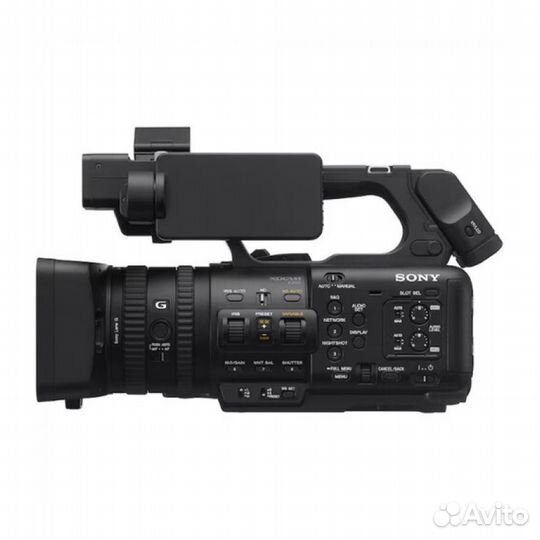 Видеокамера Sony PXW-Z200